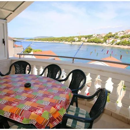 Apartments Marica Bilo 公寓 *
