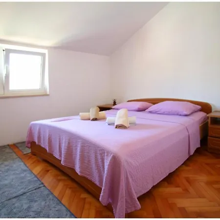 Apartments Marica Bilo