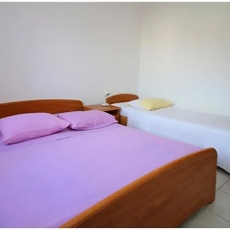 Apartments Marica Bilo