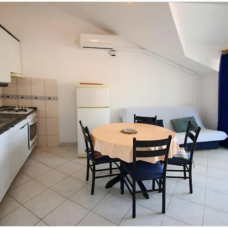 Apartments Marica Bilo 公寓