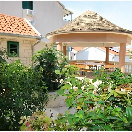 公寓 Apartments Marica Bilo 普利莫顿