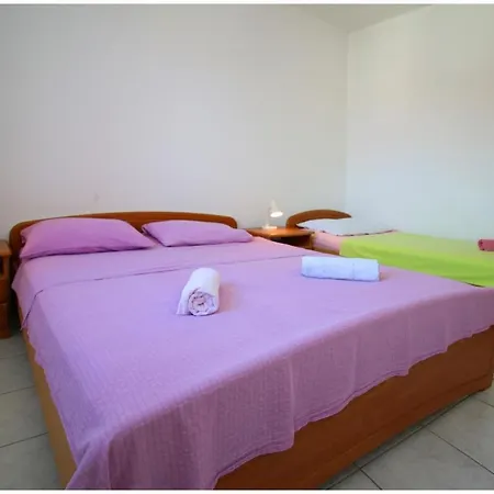 Apartments Marica Bilo